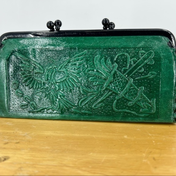 Handmade in Mexico vintage tooled green kiss lock change purse - Picture 8 of 16